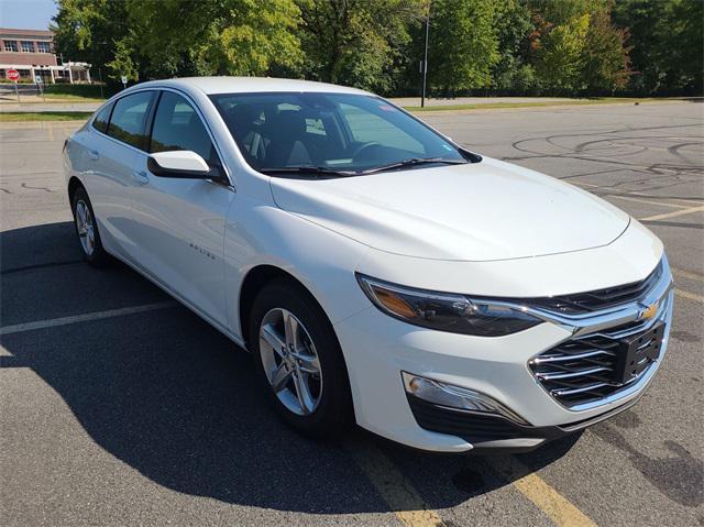 new 2024 Chevrolet Malibu car, priced at $22,776