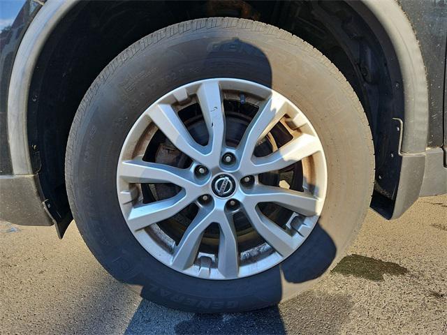 used 2019 Nissan Rogue car, priced at $17,000