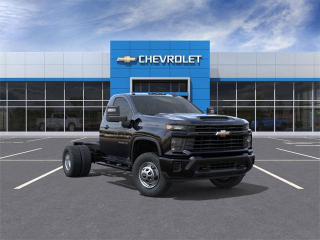 new 2025 Chevrolet Silverado 3500 car, priced at $50,868