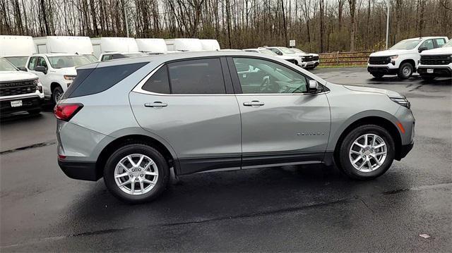 new 2024 Chevrolet Equinox car, priced at $27,252