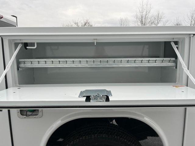 new 2025 Chevrolet Silverado 3500 car, priced at $59,915