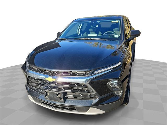 used 2025 Chevrolet Blazer car, priced at $35,650