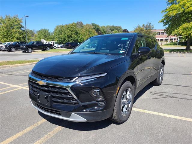 new 2025 Chevrolet Blazer car, priced at $38,396