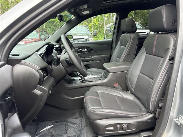 used 2023 Chevrolet Traverse car, priced at $41,876