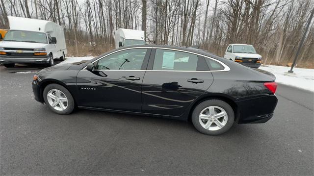 used 2022 Chevrolet Malibu car, priced at $17,450