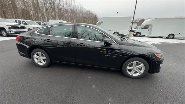 used 2022 Chevrolet Malibu car, priced at $17,450