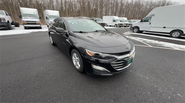 used 2022 Chevrolet Malibu car, priced at $17,450