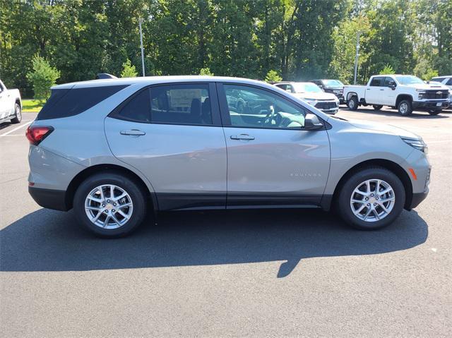 new 2024 Chevrolet Equinox car, priced at $24,635