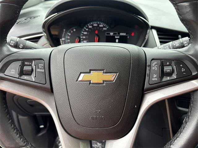 used 2022 Chevrolet Trax car, priced at $19,000
