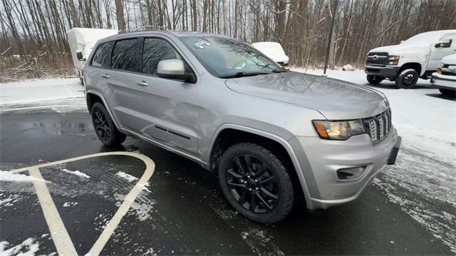 used 2020 Jeep Grand Cherokee car, priced at $21,319