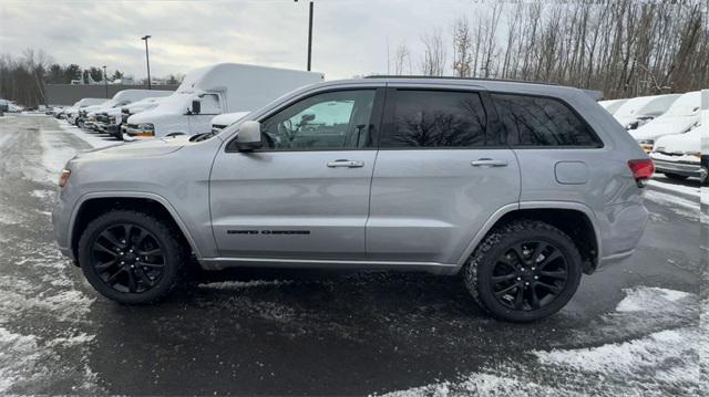 used 2020 Jeep Grand Cherokee car, priced at $21,319