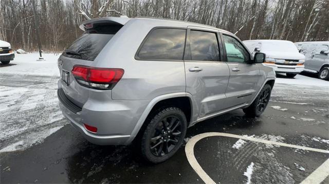 used 2020 Jeep Grand Cherokee car, priced at $21,319