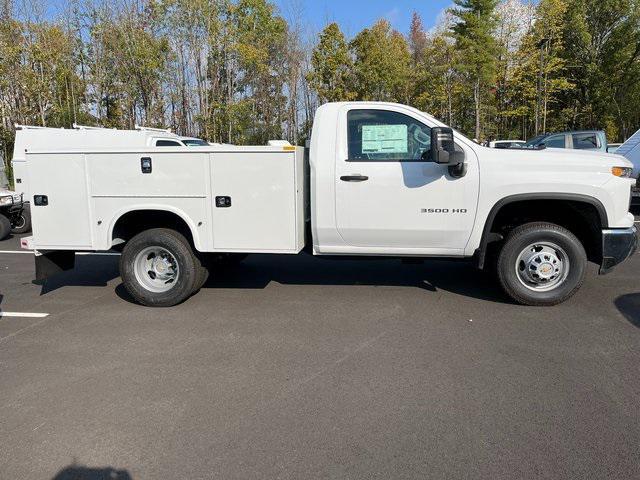 new 2024 Chevrolet Silverado 3500 car, priced at $47,880