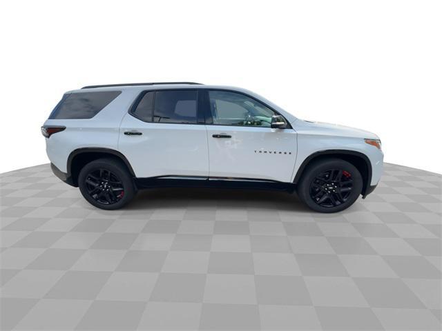 used 2021 Chevrolet Traverse car, priced at $31,886