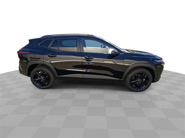 used 2025 Chevrolet Trax car, priced at $26,000
