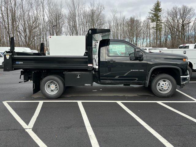 new 2024 Chevrolet Silverado 3500 car