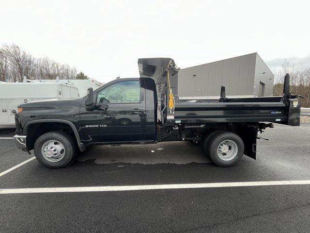 new 2024 Chevrolet Silverado 3500 car