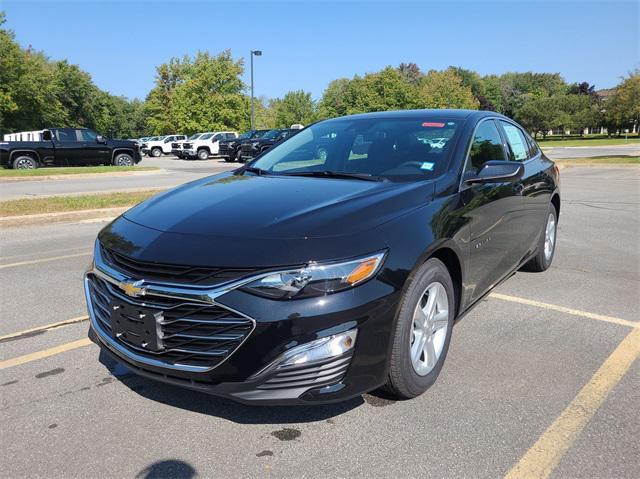 new 2025 Chevrolet Malibu car