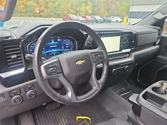 used 2022 Chevrolet Silverado 1500 car, priced at $38,700