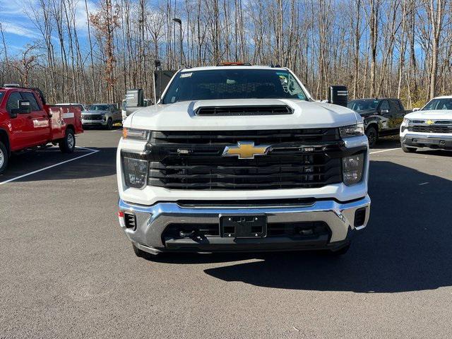 new 2024 Chevrolet Silverado 3500 car, priced at $55,354