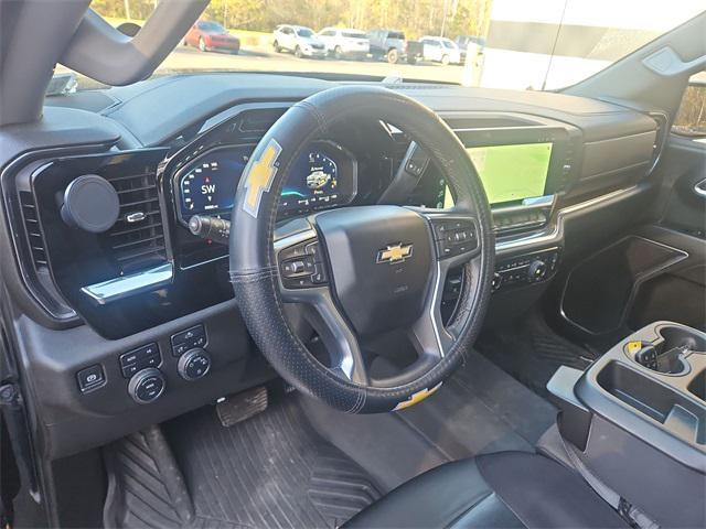 used 2025 Chevrolet Silverado 1500 car, priced at $45,330
