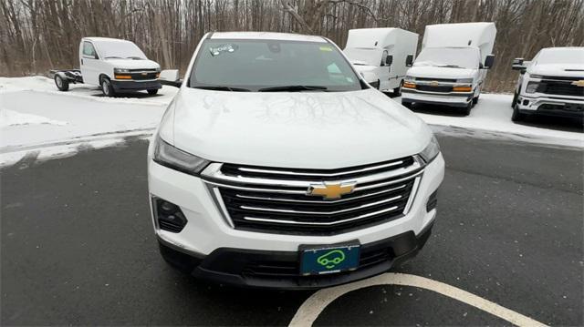 used 2022 Chevrolet Traverse car, priced at $32,941