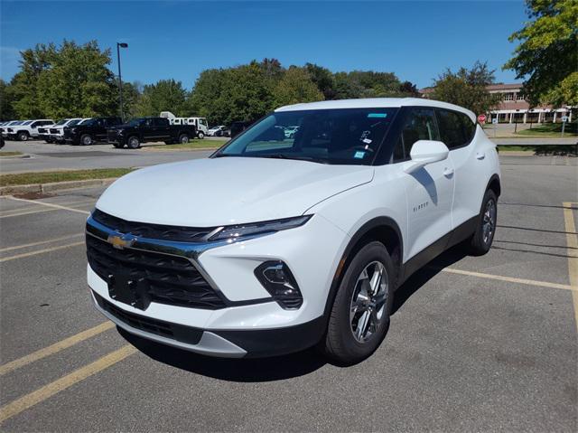 new 2025 Chevrolet Blazer car, priced at $38,396