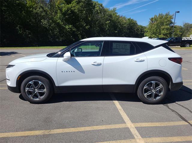 new 2025 Chevrolet Blazer car, priced at $38,396