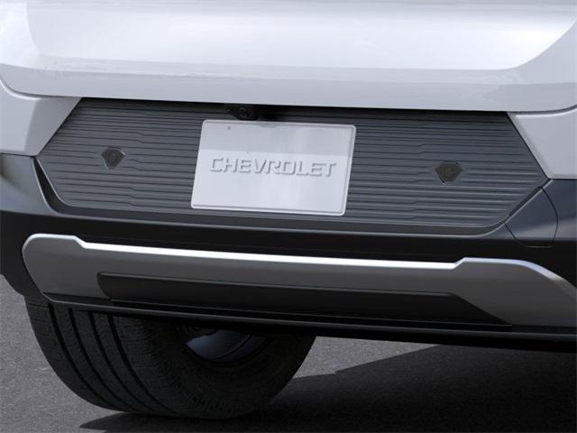 new 2025 Chevrolet Equinox EV car, priced at $49,990
