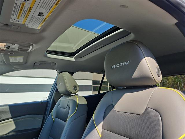 used 2025 Chevrolet Trax car, priced at $25,100