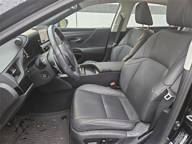 used 2024 Lexus ES 250 car, priced at $37,210