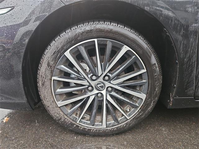 used 2024 Lexus ES 250 car, priced at $37,210