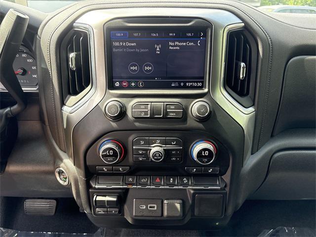 used 2020 Chevrolet Silverado 1500 car, priced at $33,185