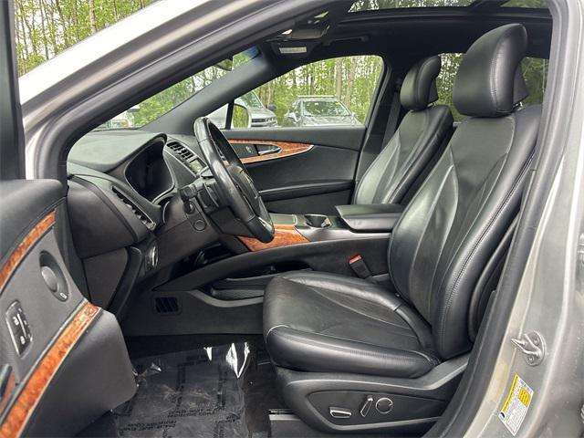 used 2019 Lincoln Nautilus car, priced at $23,780