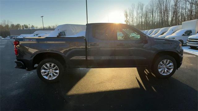 used 2022 Chevrolet Silverado 1500 car, priced at $29,194