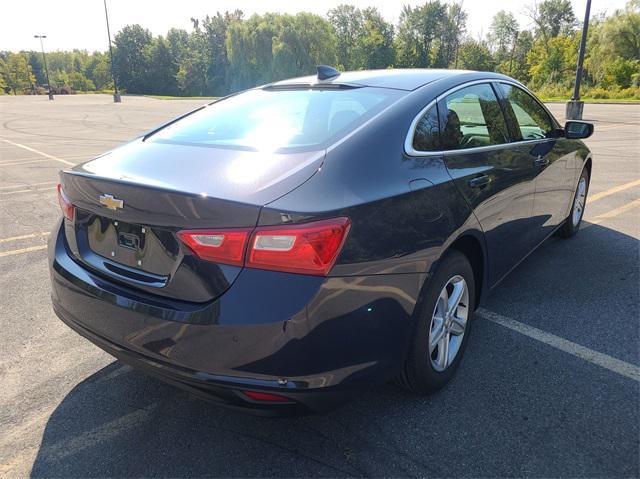 new 2025 Chevrolet Malibu car, priced at $26,495