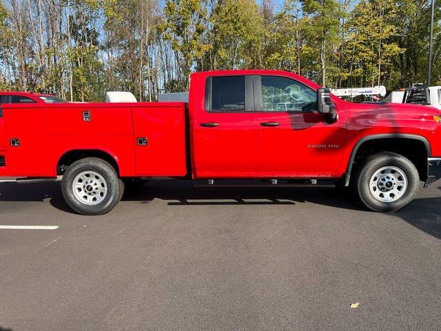 new 2024 Chevrolet Silverado 3500 car, priced at $50,600