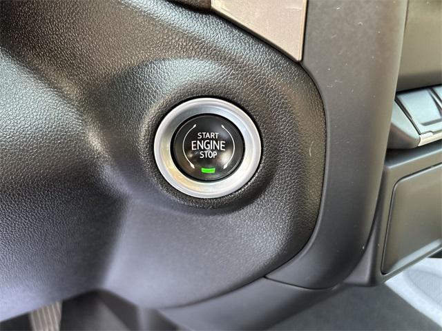 used 2022 Chevrolet Silverado 1500 car, priced at $32,640