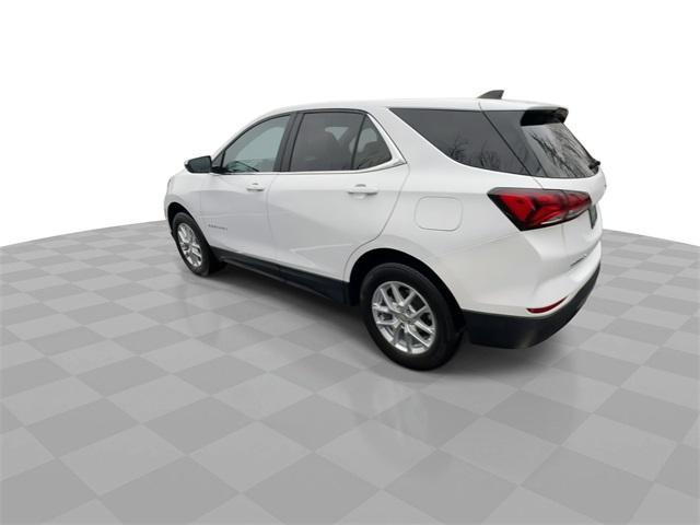 used 2022 Chevrolet Equinox car, priced at $23,114