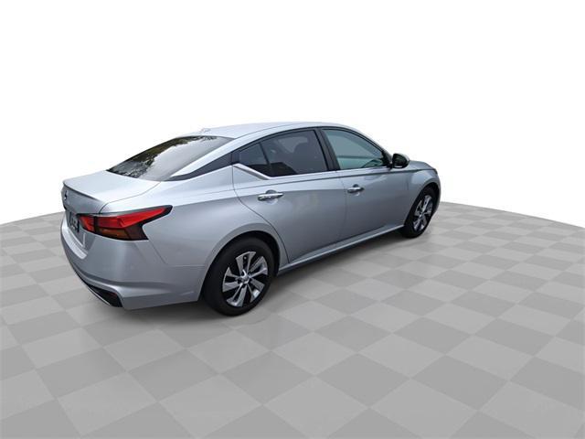 used 2019 Nissan Altima car, priced at $13,900