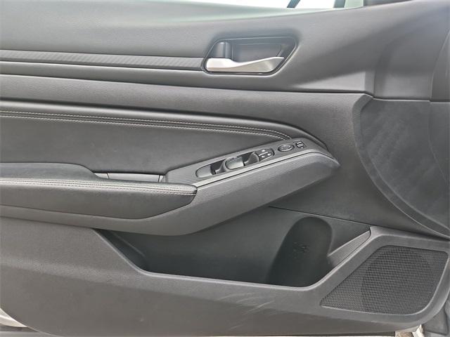 used 2019 Nissan Altima car, priced at $13,900