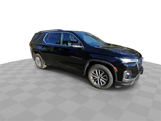 used 2023 Chevrolet Traverse car, priced at $28,800
