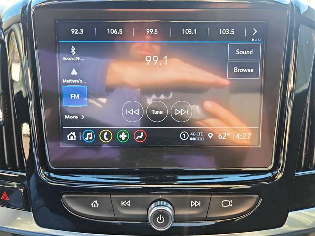 used 2023 Chevrolet Traverse car, priced at $28,800