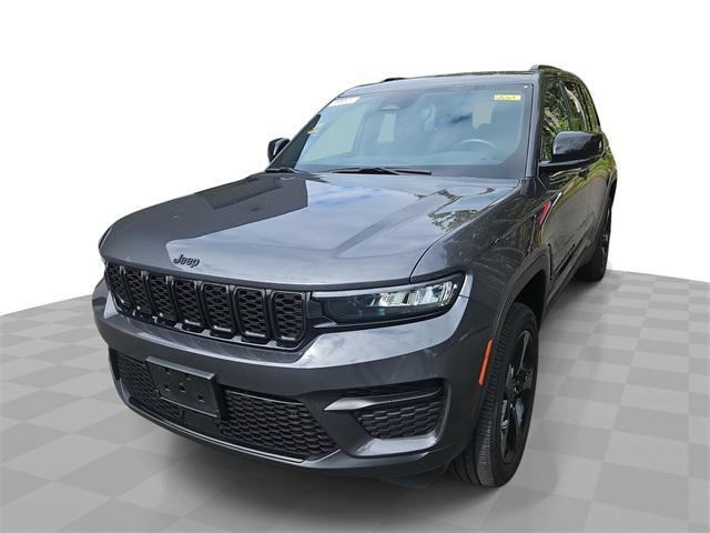 used 2022 Jeep Grand Cherokee car, priced at $32,299