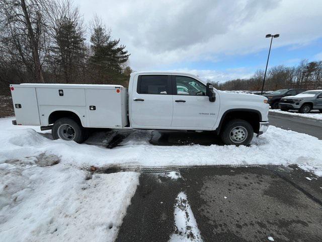 new 2025 Chevrolet Silverado 3500 car, priced at $61,375