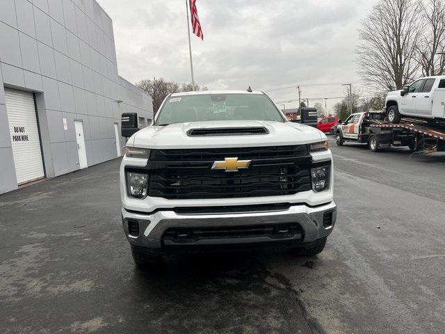new 2025 Chevrolet Silverado 3500 car, priced at $62,118