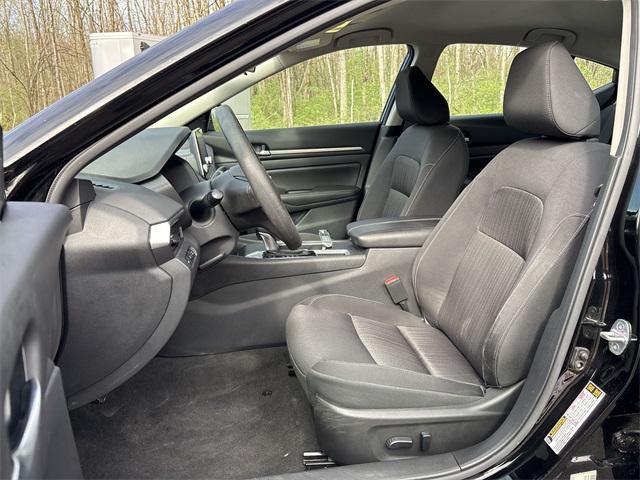 used 2022 Nissan Altima car, priced at $22,206