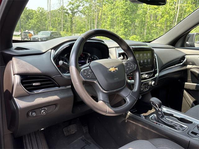 used 2022 Chevrolet Traverse car, priced at $31,443