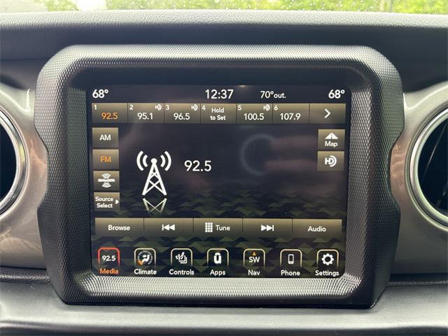 used 2022 Jeep Wrangler Unlimited car, priced at $37,272