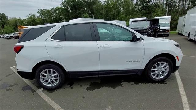 new 2023 Chevrolet Equinox car, priced at $27,853